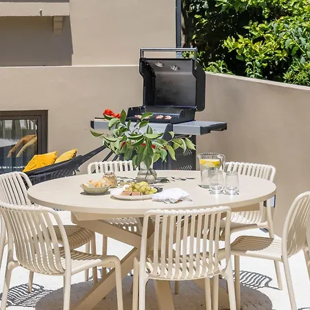 Canopy House By Portgual Active I Heated Pool بيت للعطل *
