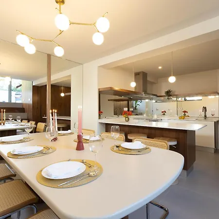 Canopy House By Portgual Active I Heated Pool