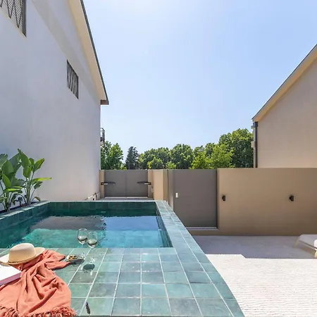Canopy House By Portgual Active I Heated Pool * Trofa
