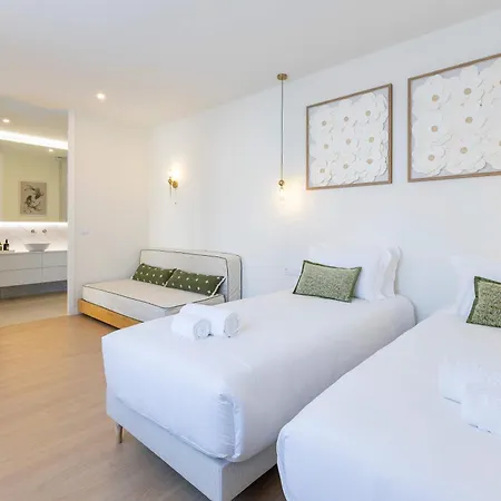 بيت للعطل Canopy House By Portgual Active I Heated Pool تروفا